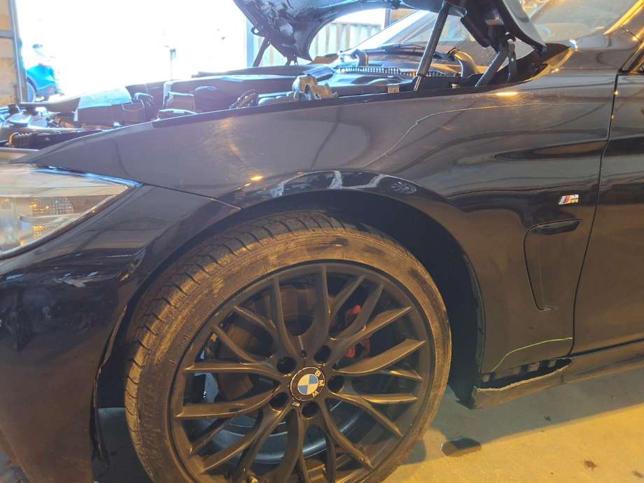 Skjerm venstre foran til BMW 4-Serie, 2013-2020 (F32/F33/F36) (F32/F33/F36) (BMW|)