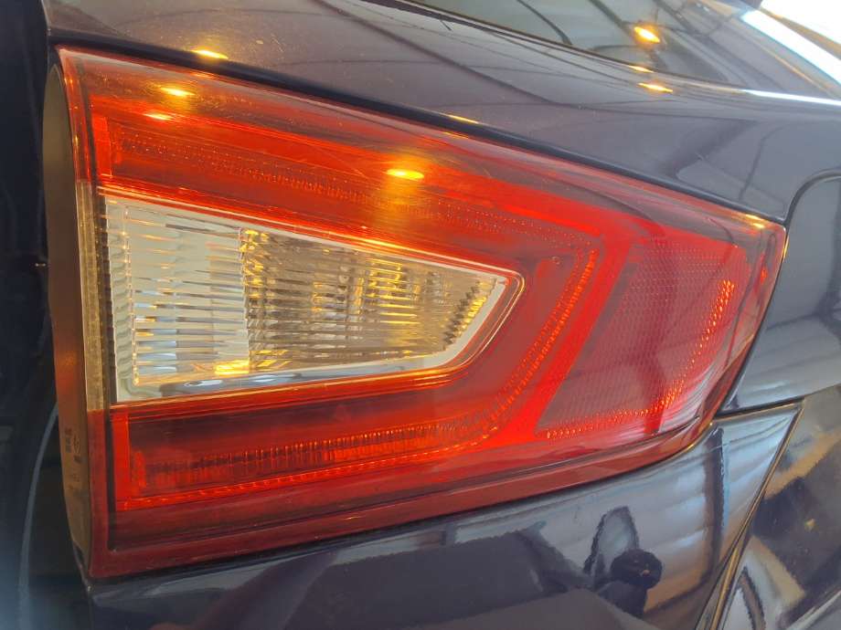 Baklykt venstre indre til Nissan Qashqai, 2014-2021 (Type II)  (NISSAN|)
