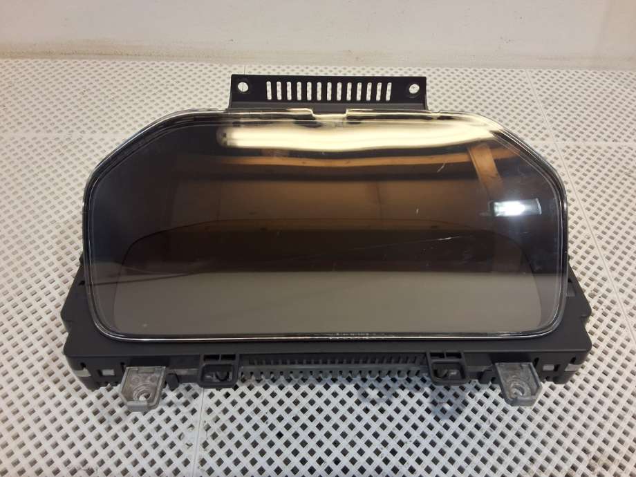 Instrumentpanel til Volvo V60 / V60 CC, 2018-->> (Type II) (VOLVO|36013031)