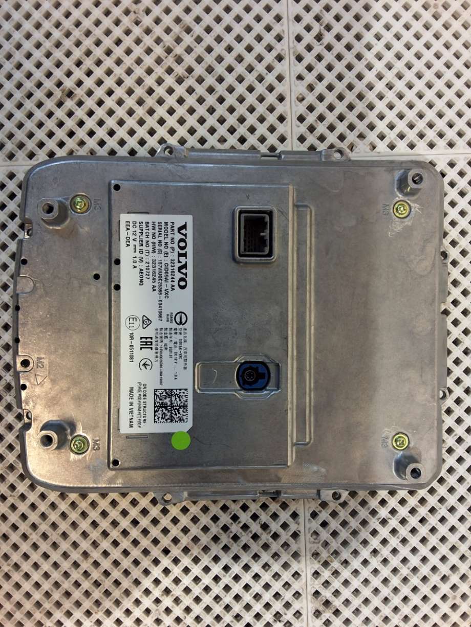 Multimedia display (MCU - Media Controller Unit) til Volvo V60 / V60 CC 2018-->> (Type II) (VOLVO|36013018|)