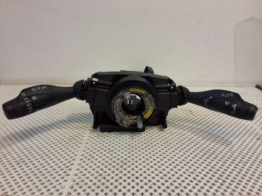 Bryter combi til Volvo V60 / V60 CC 2018-->> (Type II) (VOLVO|32266889|)