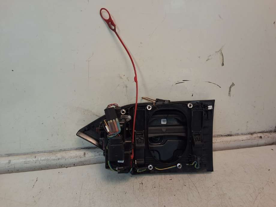 Batterilader inntak/luke til Audi e-tron 2018-->> (AUDI|4KE 810 394|)