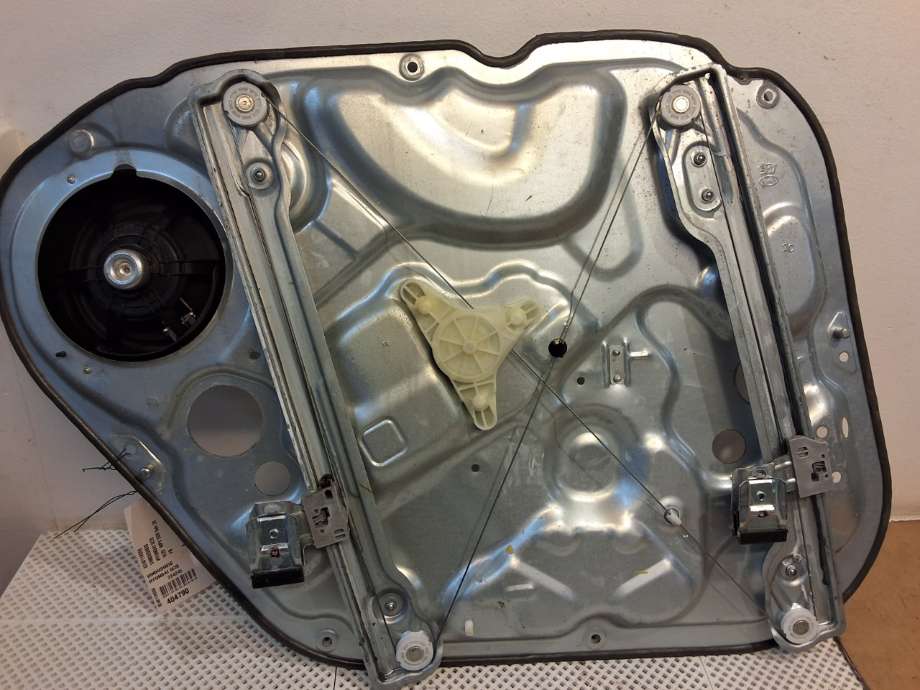 Ruteheis til Hyundai Ix20 2010-2017  (HYUNDAI|824811K000|)