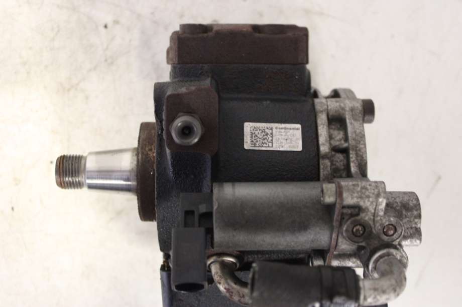 Dieselpumpe til VW Touran 2010-2015 (Type I, Fase 3)  (03L 130 755 AL|)