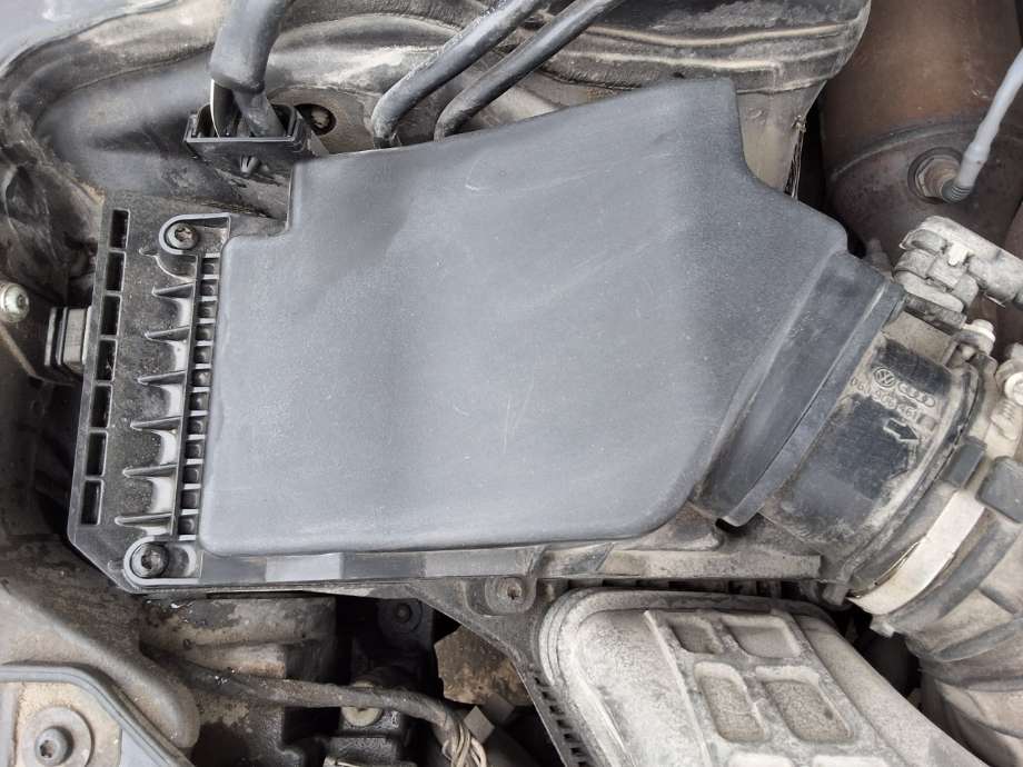 Luftfilterboks til Audi A4 2007-2014 (Type IV) (B8) (B8) (AUDI|)