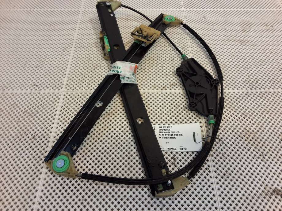 Ruteheis til Audi A4, 2007-2014 (Type IV) (B8) (B8) (AUDI|8K0 837 461 E)