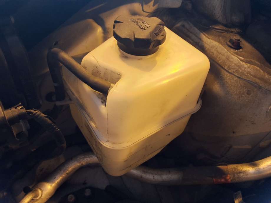 Ekspansjonstank til Kia Sportage, 2010-2016 (Type III)  (KIA|)