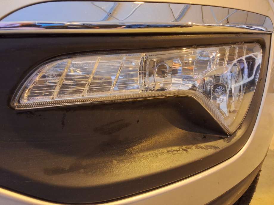 Tåkelykt venstre foran til Kia Sportage, 2010-2016 (Type III)  (KIA|)