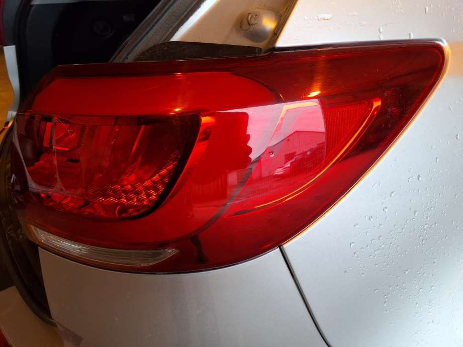 Baklykt høyre til Kia Sportage 2010-2016 (Type III)  (KIA|)
