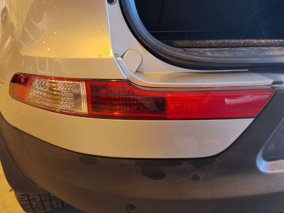 Baklykt fra støtfanger til Kia Sportage, 2010-2016 (Type III)  (KIA|)