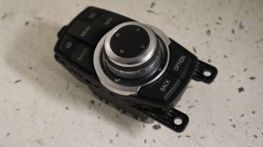 Bilstereo diverse til BMW X3 2010-2017 (F25) (F25) (BMW|61 31 9 351 155|)