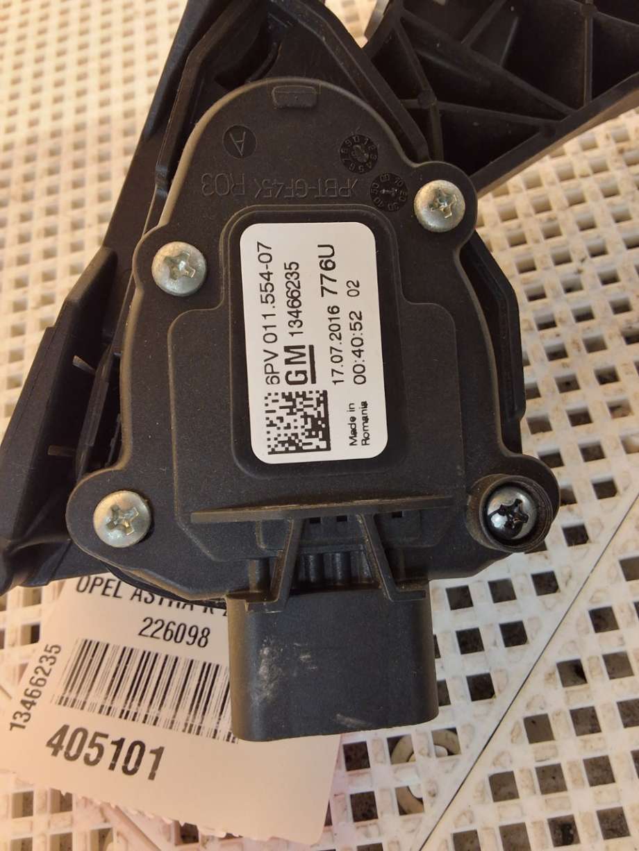 Pedal gass til Opel Astra K, 2015-->> (OPEL|13466235)