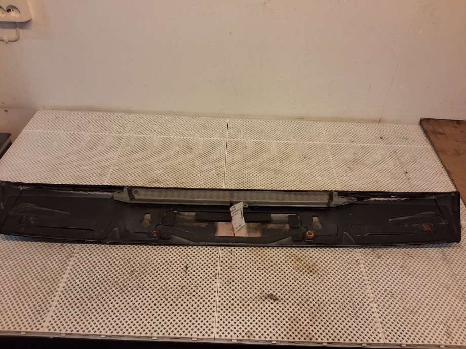 Spoiler bakluke til BMW 5-Serie, 2003-2010 (E60/E61) (E60/E61) (BMW|51 12 0 391 852)