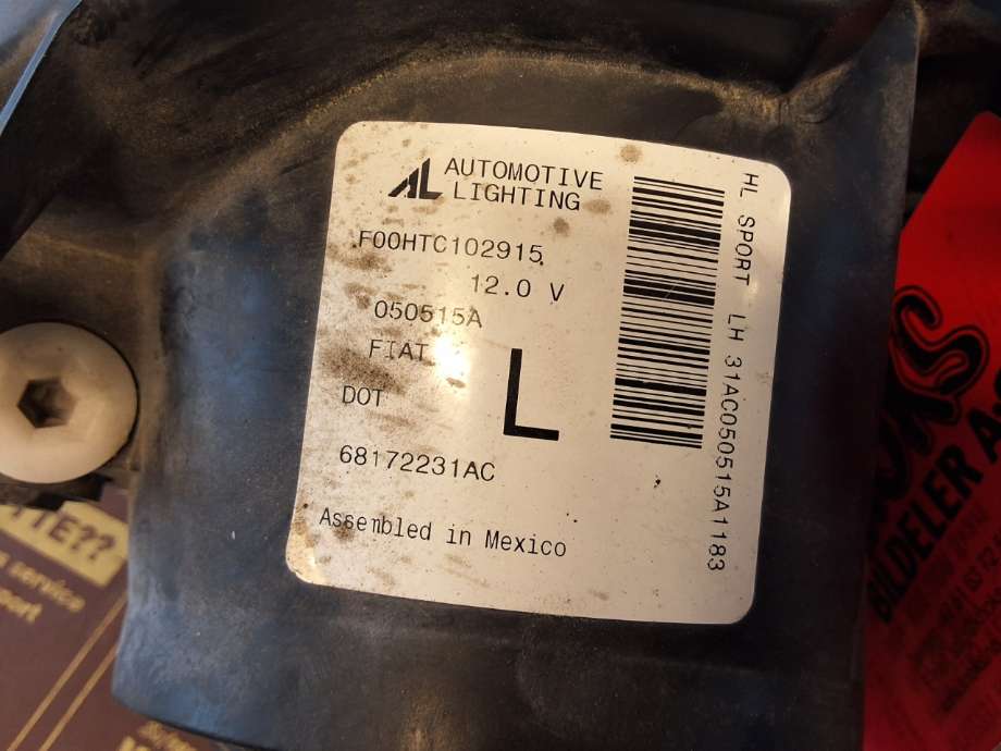 Frontlykt venstre halogen til Fiat 500 2008-2020  (FIAT|68172231 AC|)
