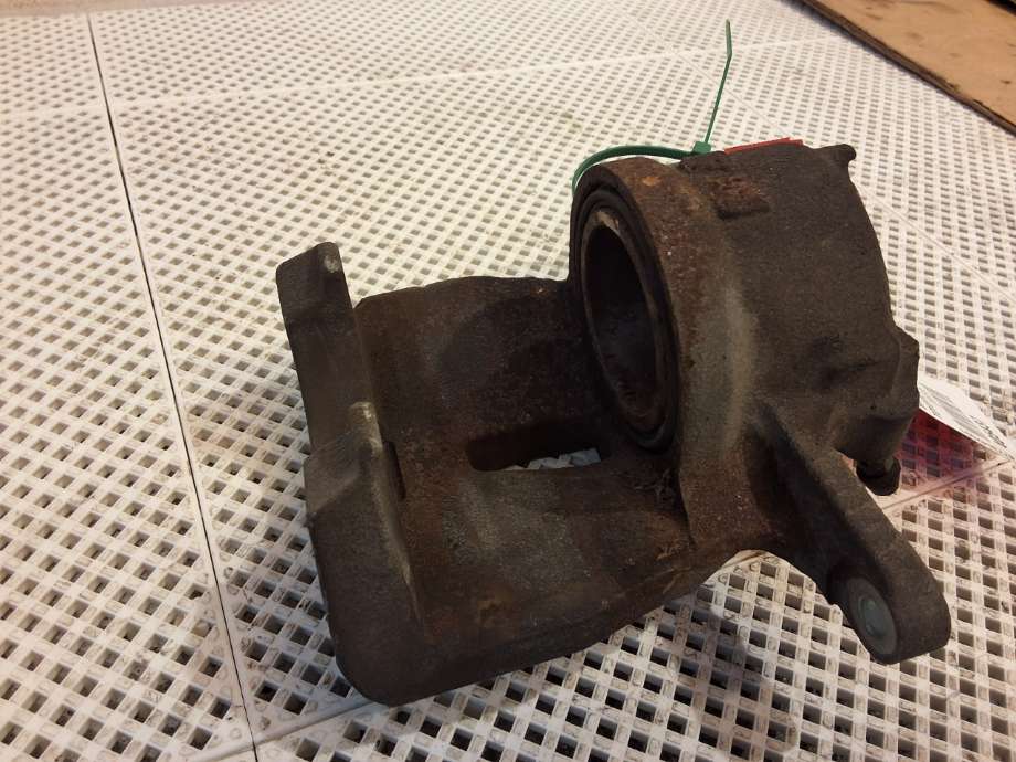 Bremsecaliper høyre foran til Toyota Auris 2015-2019 (Type II, Fase 2) (TOYOTA|4773042091|)