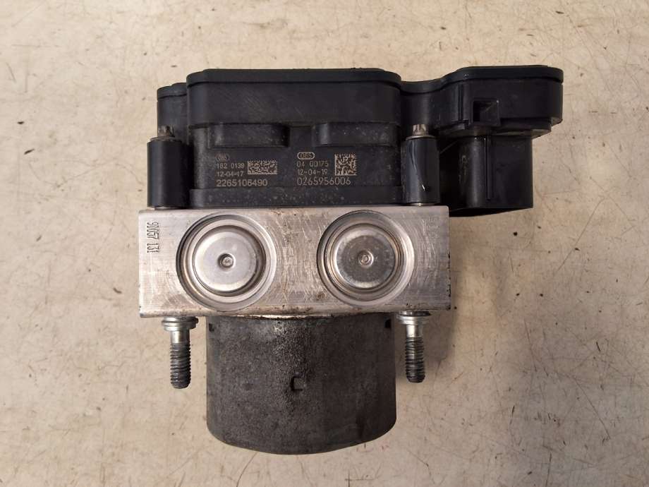 ABS sentral til Mercedes B-Klasse 2011-2018 (W246) (W246) (MERCEDES|A 008 431 01 12|)
