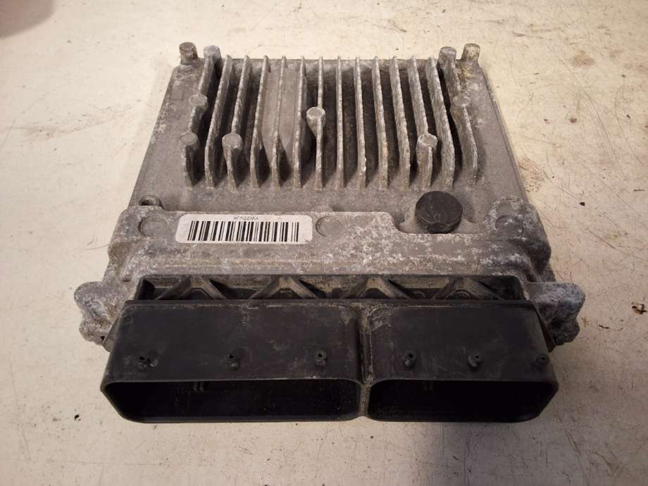 Styreenhet motor til Mercedes B-Klasse 2011-2018 (W246) (W246) (MERCEDES|A 651 900 76 00|)