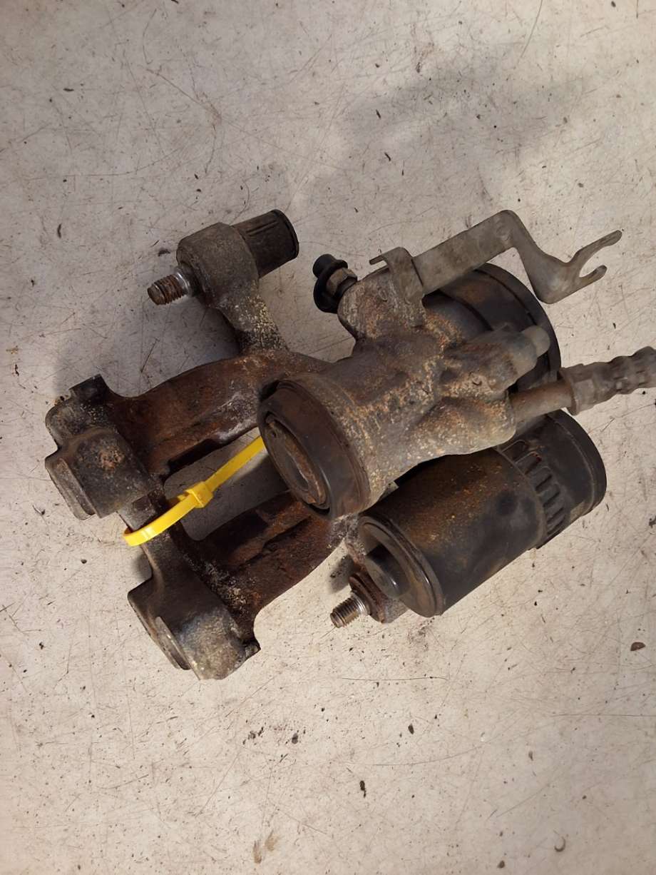 Bremsecaliper venstre bak til BMW i3 2013-2022 (BMW|34 20 6 883 026|)