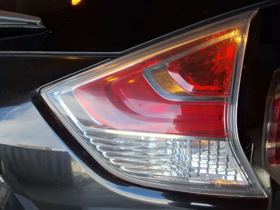 Baklykt høyre indre til Nissan X-Trail, 2014-2022 (T32) (T32) (NISSAN|)