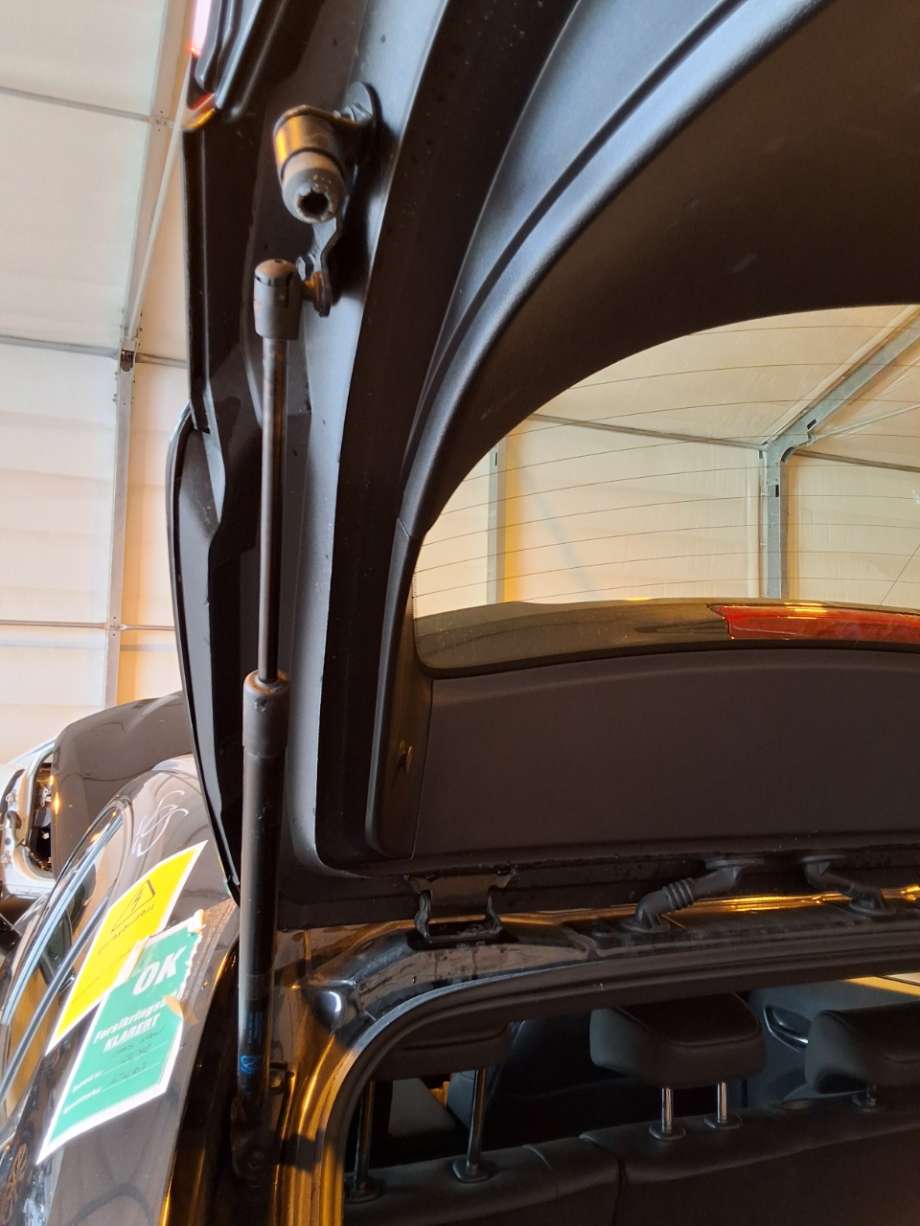 Baklukedemper til Lexus UX, 2018-->> (LEXUS|)