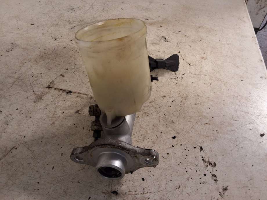 Bremsepumpe hoved til Mazda MX-5 1989-1998 (Type I) (MAZDA|NA0143400C|)