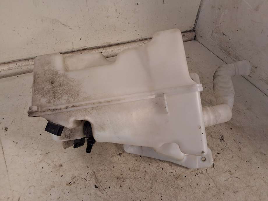 Spylertank til VW e-Golf 2017-2020 (Fase 2)  (VOLKSWAGEN|5G0 955 453 AE|)