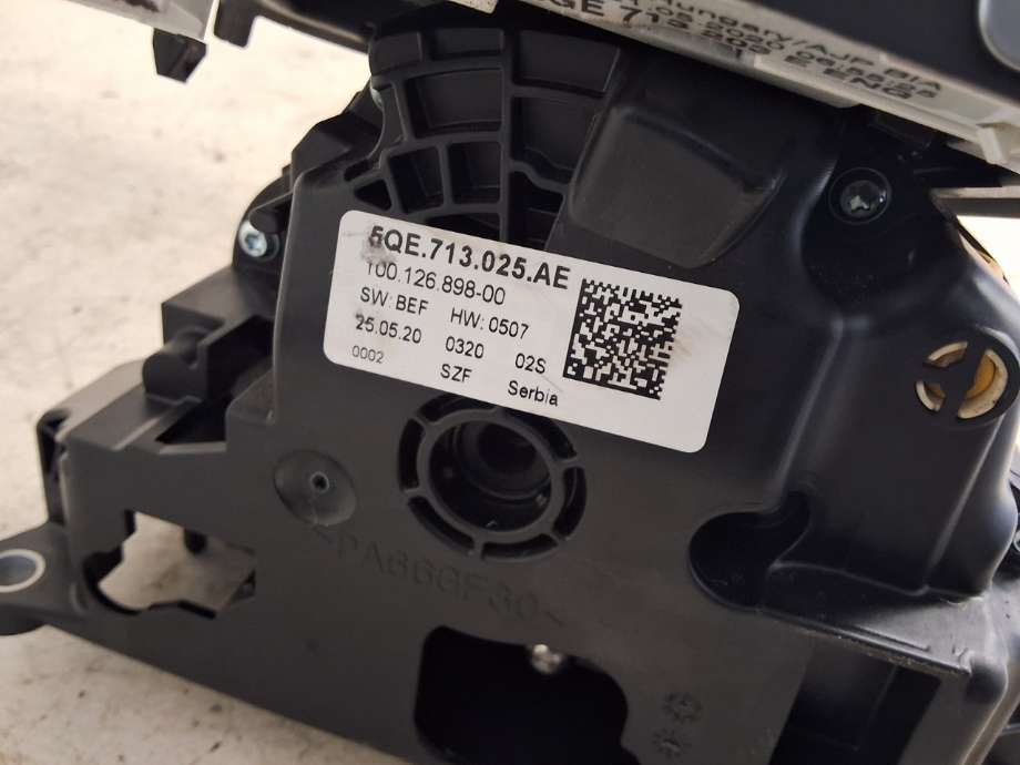 Girstang/girvelger automat til VW e-Golf 2017-2020 (Fase 2)  (VOLKSWAGEN|5GE 713 203 E|)