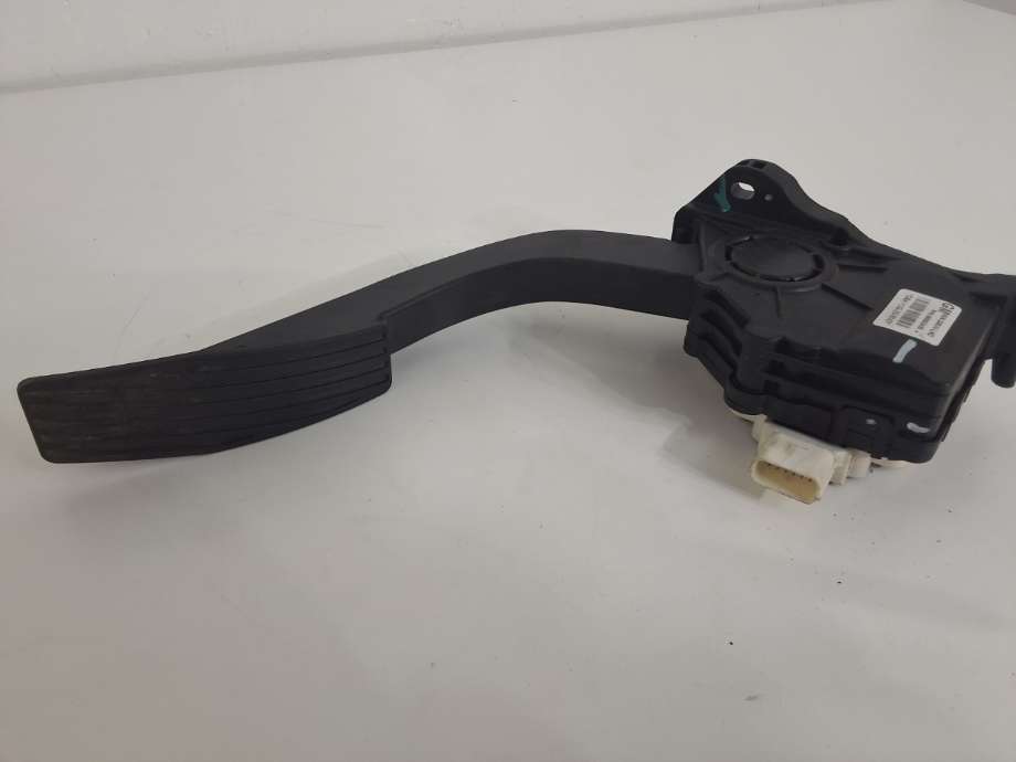 Pedal gass til Chevrolet Trax 2013-2014 (CHEVROLET (KR)|96892406|)