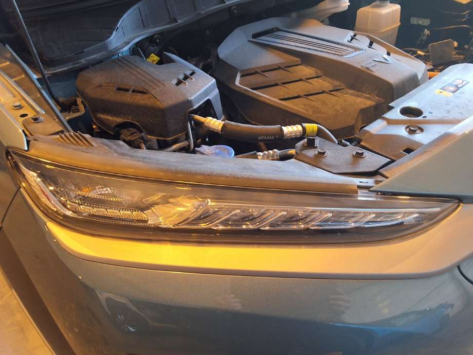 Frontlykt høyre halogen til Hyundai Kona, 2017-2021 (Type I, Fase 1)  