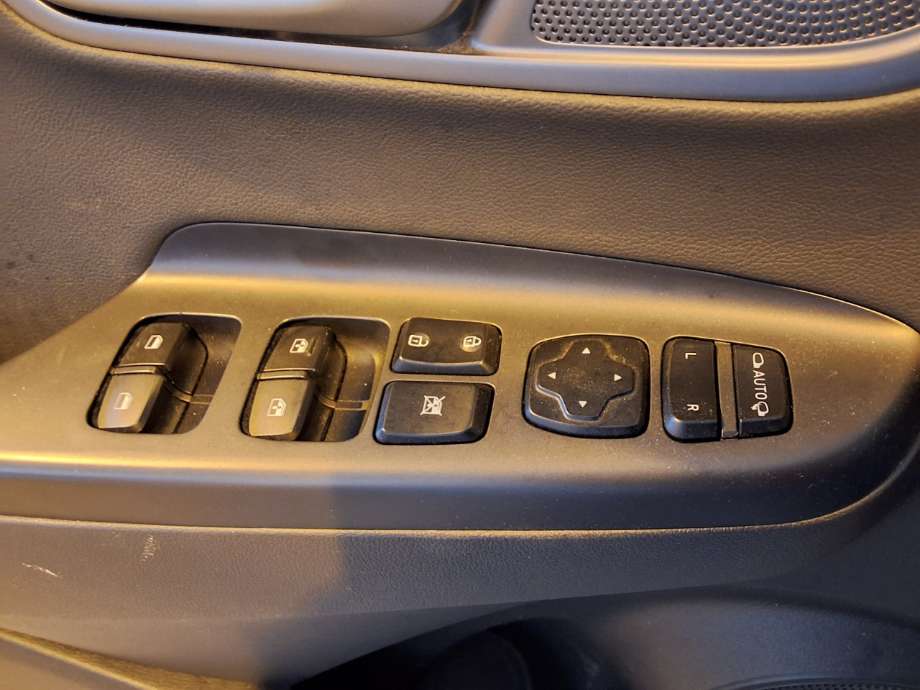 Bryter ruteheis til Hyundai Kona, 2017-2021 (Type I, Fase 1)  