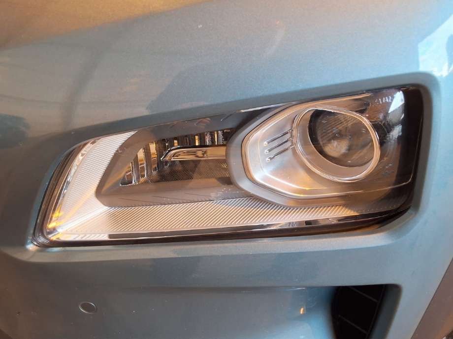 Frontlykt venstre halogen til Hyundai Kona, 2017-2021 (Type I, Fase 1)  