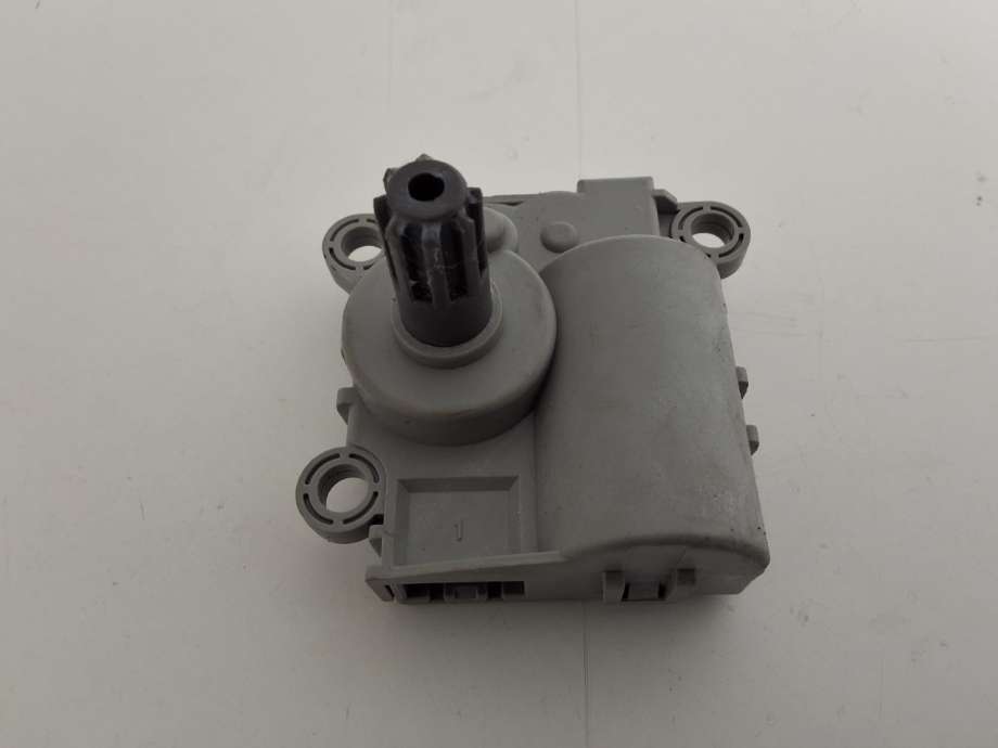 Diverse deler til Hyundai Ioniq Electric 2016-2019 (Fase 1)  (97163E4000|)