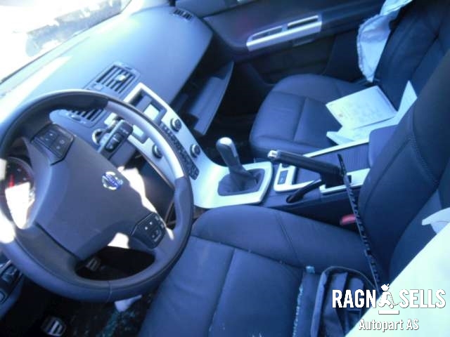 Volvo V50 2007-2012 (Fase 2) , Motorkode: , Girkassekode: 