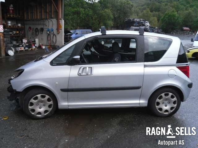 Peugeot 1007 2004-->> , Motorkode: 8HZ, Girkassekode: 