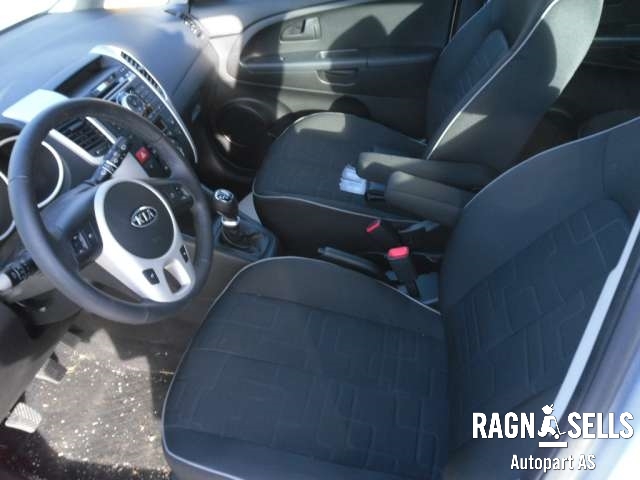Kia Venga 2010-2017 , Motorkode: D4FC-I, Girkassekode: 