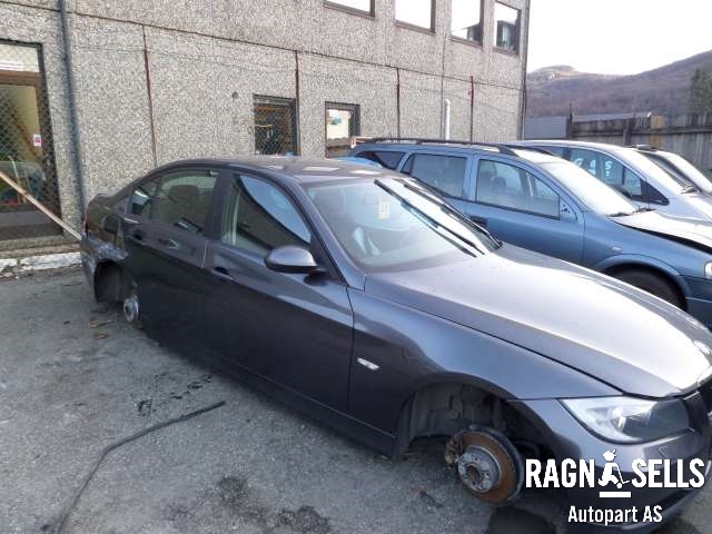 BMW 3-Serie 2005-2011 (E90/E91/E92/E93) (E90/E91/E92/E93), Motorkode: , Girkassekode: