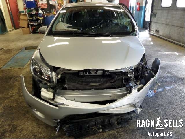Toyota Yaris 2012-2014 (Type III, Fase 1) , Motorkode: 1NZ-FXE, Girkassekode: 30900-52010