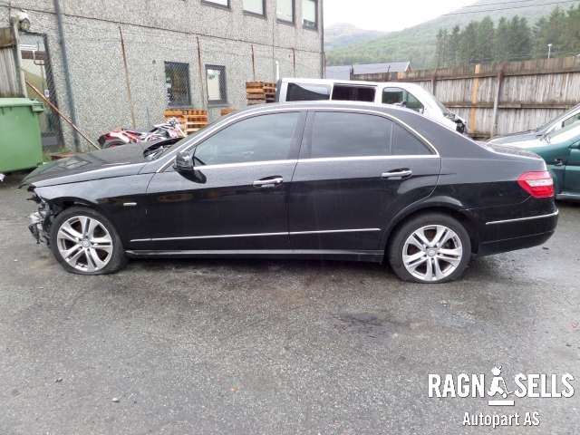 Mercedes E-Klasse 2009-2013 (Fase 1) (W212) (W212), Motorkode: 651.924, Girkassekode: A 212 270 55 00