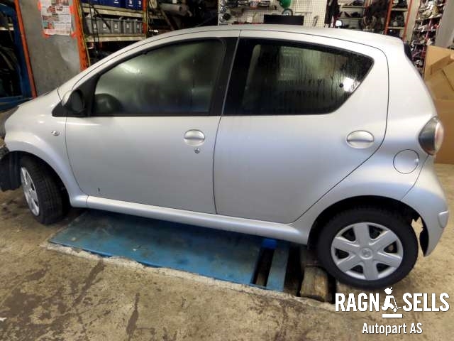 Toyota Aygo 2005-2014 (Type I) , Motorkode: 1KR-FE, Girkassekode: 