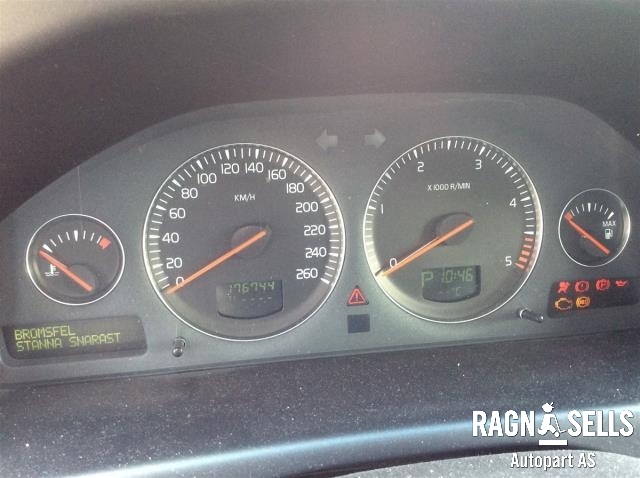 Volvo V70 2000-2004 (Type II, Fase 1) , Motorkode: D5244T, Girkassekode: