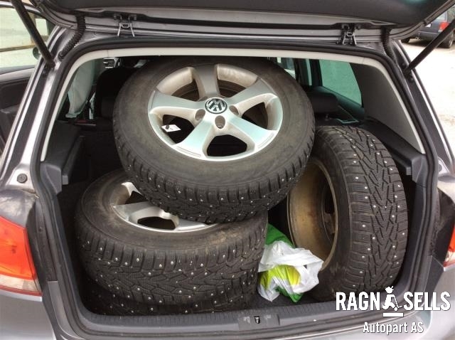 VW Golf VI 2008-2012 , Motorkode: CBZA, Girkassekode: MHV