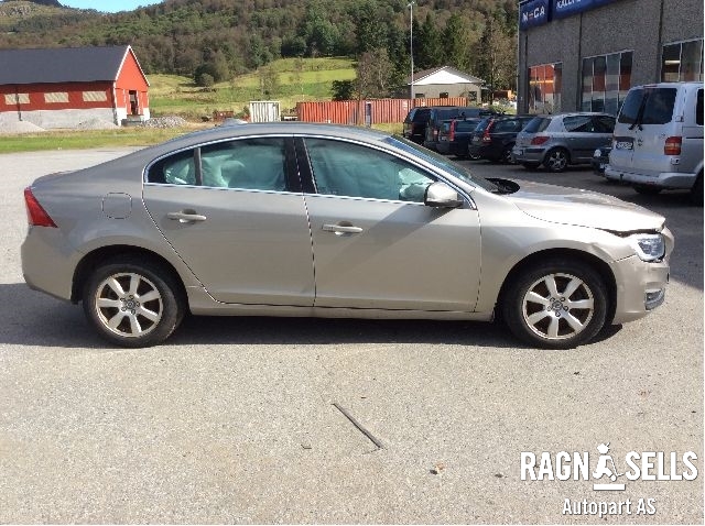 Volvo S60 2014-2019 (Type II, Fase 2) , Motorkode: D5244T15, Girkassekode: 36050946