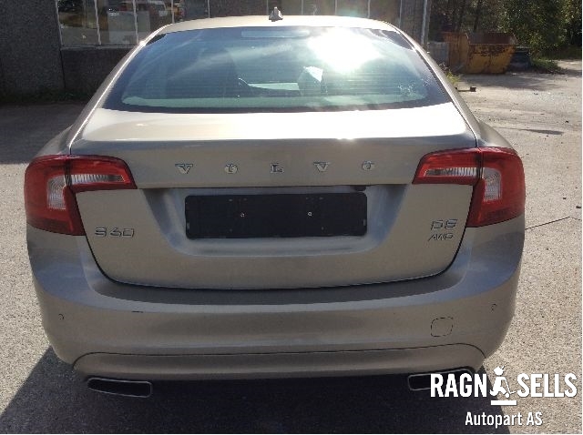 Volvo S60 2014-2019 (Type II, Fase 2) , Motorkode: D5244T15, Girkassekode: 36050946