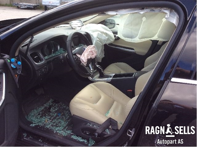 Volvo V60/V60 CC 2013-2018 (Type I, Fase 2) , Motorkode: D4204T5, Girkassekode: 36050696