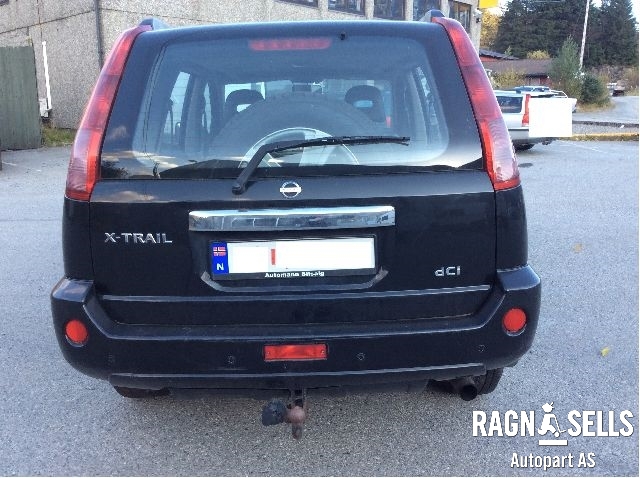 Nissan X-Trail 2002-2007 (T30) (T30), Motorkode: YD22, Girkassekode: 32010EQ068