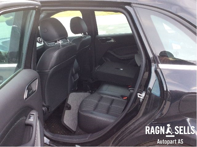 Mercedes B-Klasse 2011-2018 (W246) (W246), Motorkode: M270.920, Girkassekode: A 246 370 77 02