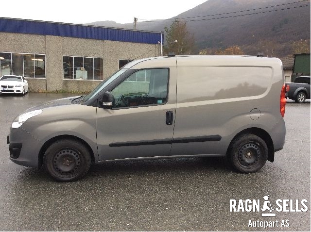 Opel Combo D 2012-2018 , Motorkode: A13FD, Girkassekode: 
