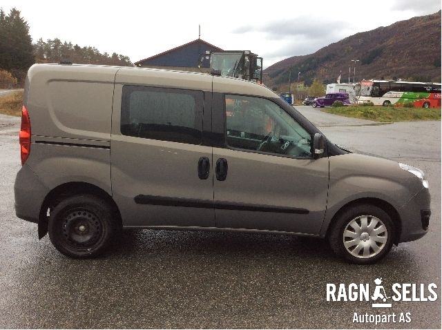 Opel Combo D 2012-2018 , Motorkode: A13FD, Girkassekode: 