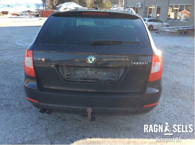 Škoda Superb 2008-2015 (Type II) , Motorkode: CFFB, Girkassekode: LHD