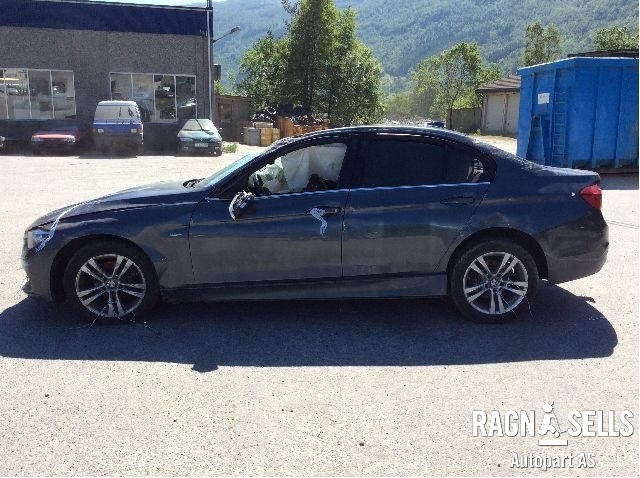 BMW 3-Serie 2012-2018 (F30/F31/F34) (F30/F31/F34), Motorkode: B48-B20A, Girkassekode: 24 00 8 665 291
